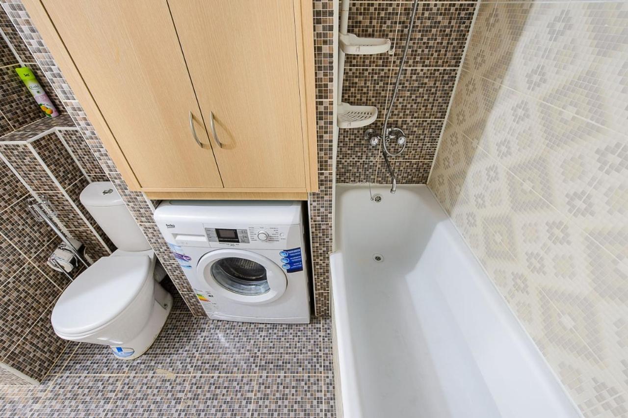 Apartment Оn Makatayeva 5 B Alma-Ata Buitenkant foto