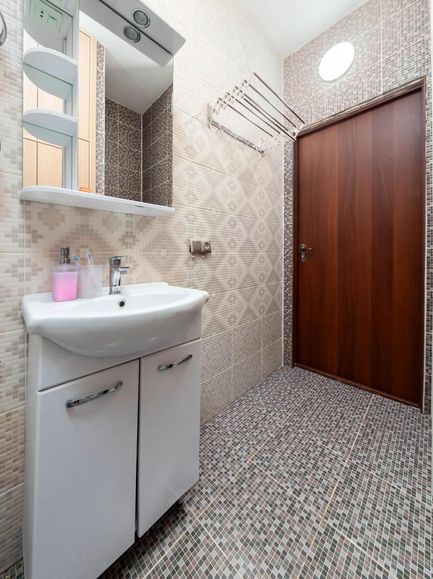 Apartment Оn Makatayeva 5 B Alma-Ata Buitenkant foto
